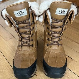 UGG Adirondack boot III size 7